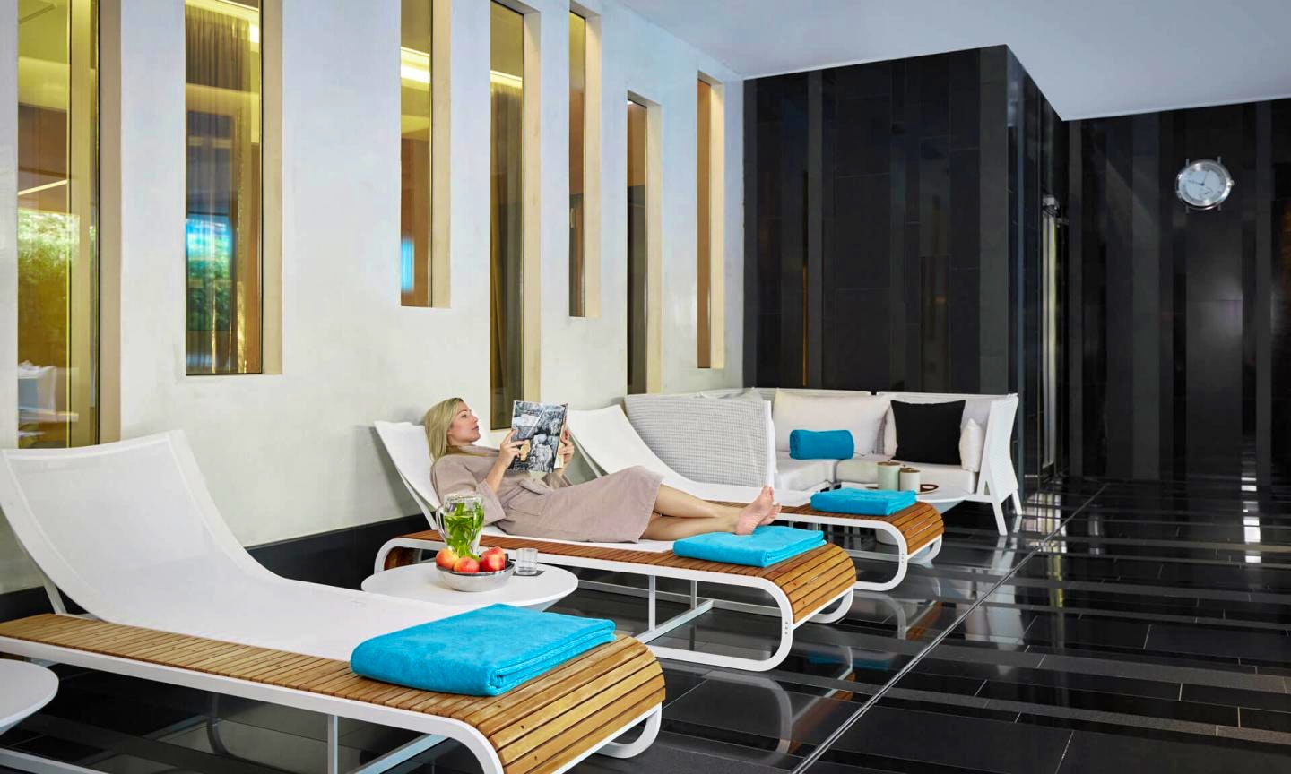 Royal Savoy Hotel & Spa, Lausanne Break & Relax